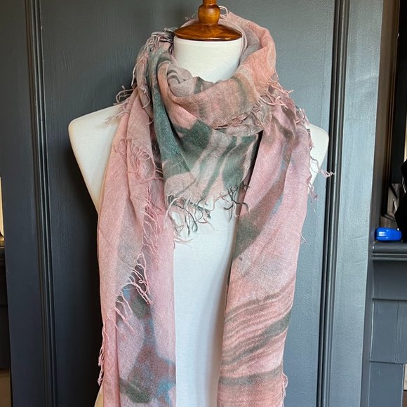 New Auth Chan Luu Marble Print Cashmere Silk Scarf Color: Etherea